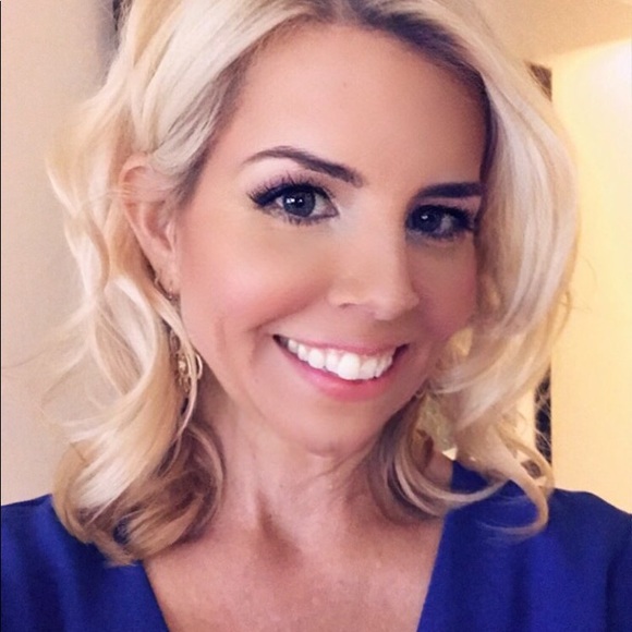 Meet your Posher, Posh - Picture 4 of 4